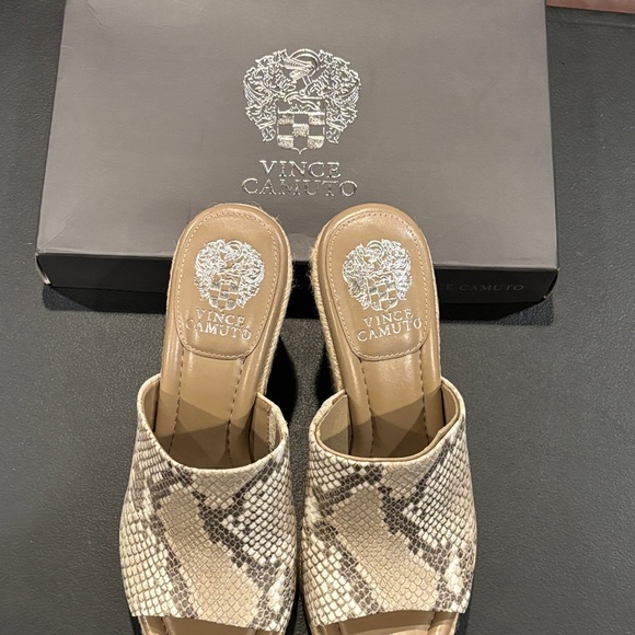 Vince Camuto Tan Snake Print Wedge Sandals - Picture 2 of 7